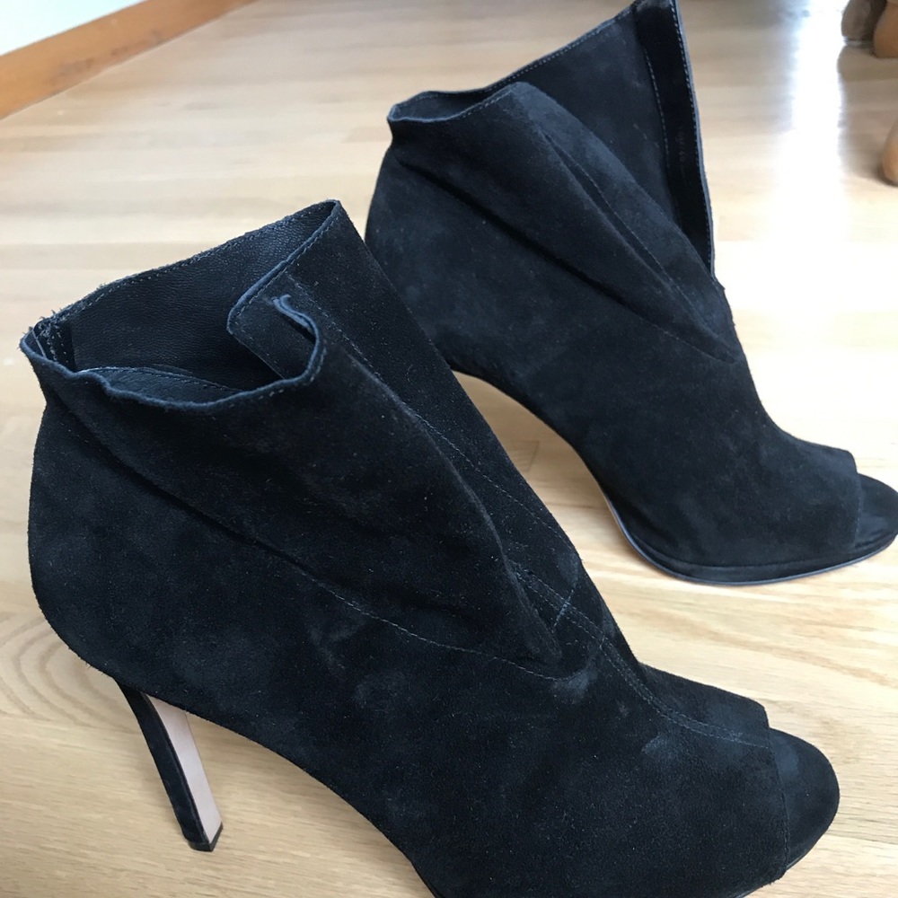 Peep Toe Heel